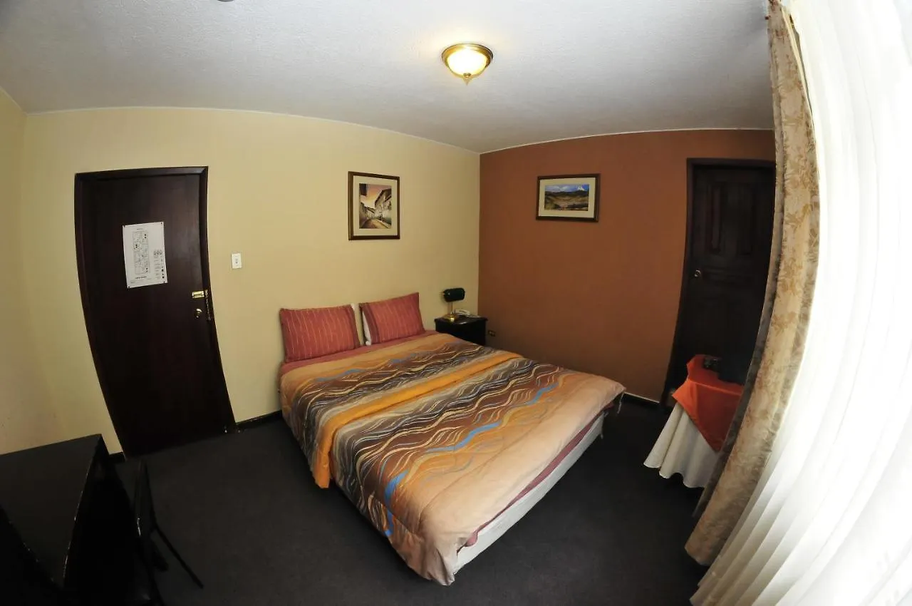 Hostal Millenium Quito Ekvádor