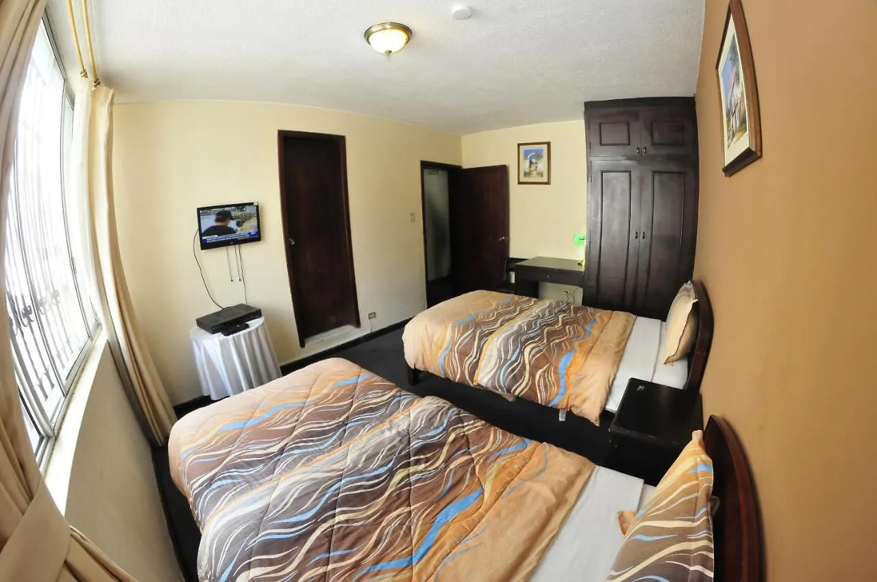 Hostal Millenium Quito Penzion