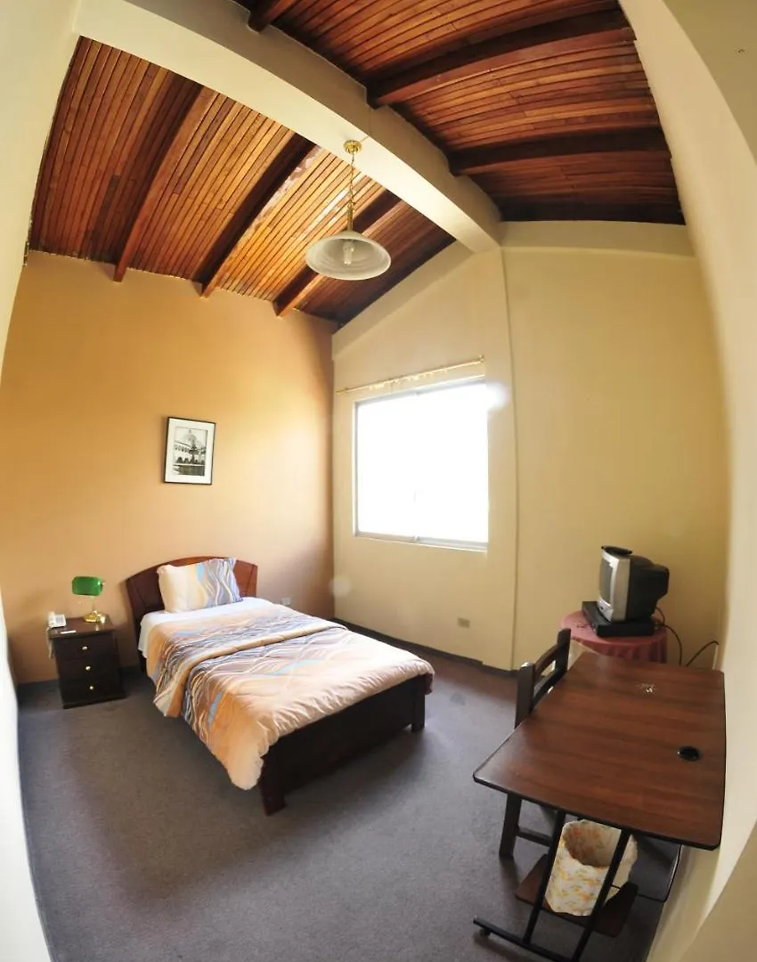 Hostal Millenium Quito