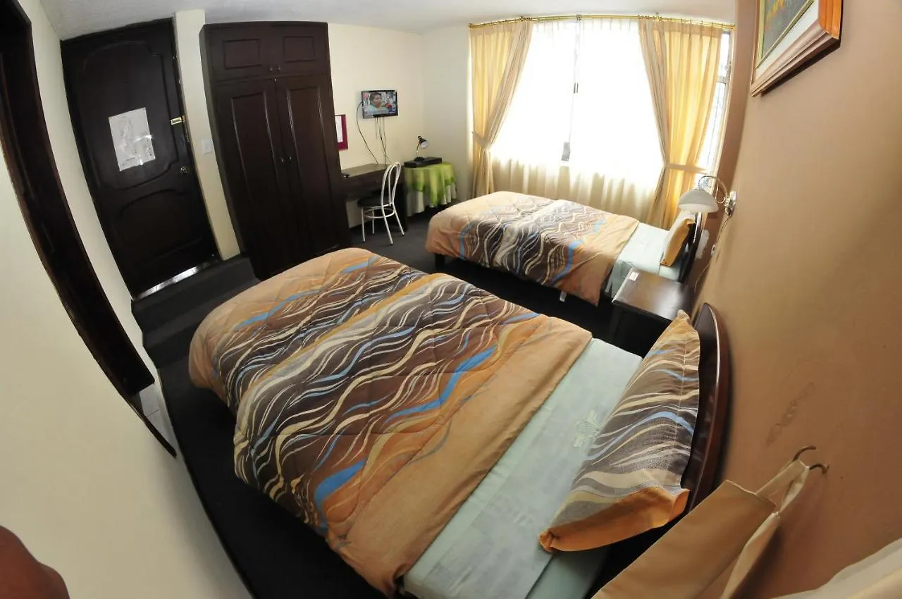 Hostal Millenium Quito Ekwador