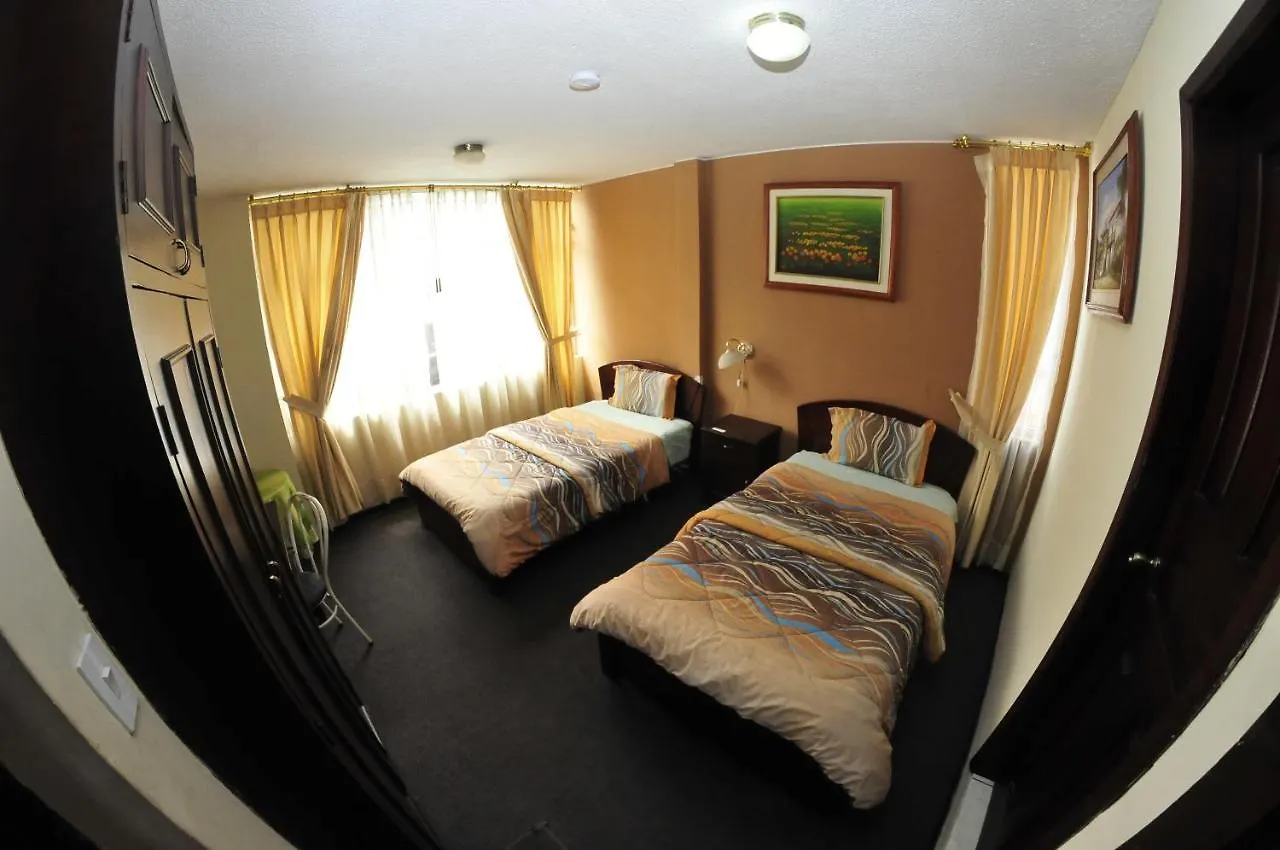 Pensjonat Hostal Millenium Quito